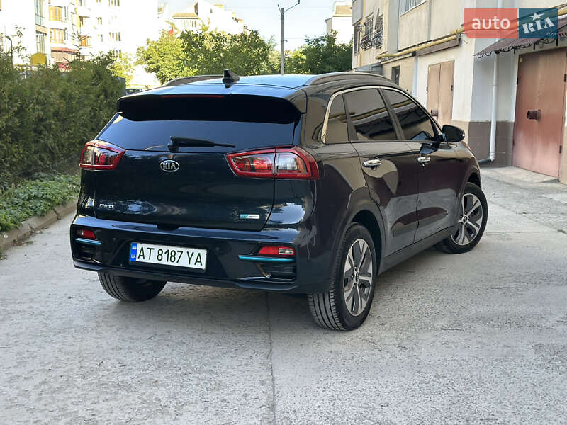 Позашляховик / Кросовер Kia Niro 2019 в Івано-Франківську