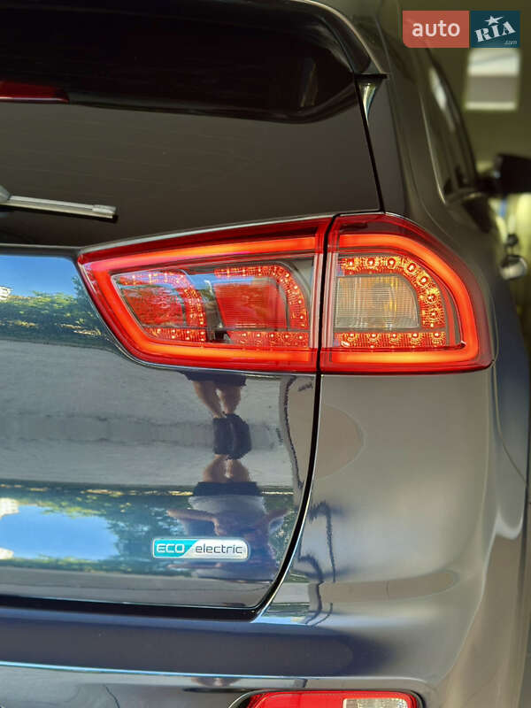 Позашляховик / Кросовер Kia Niro 2019 в Івано-Франківську