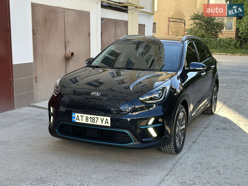Позашляховик / Кросовер Kia Niro 2019 в Івано-Франківську