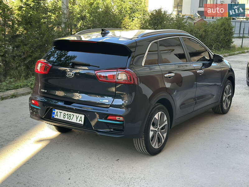 Позашляховик / Кросовер Kia Niro 2019 в Івано-Франківську