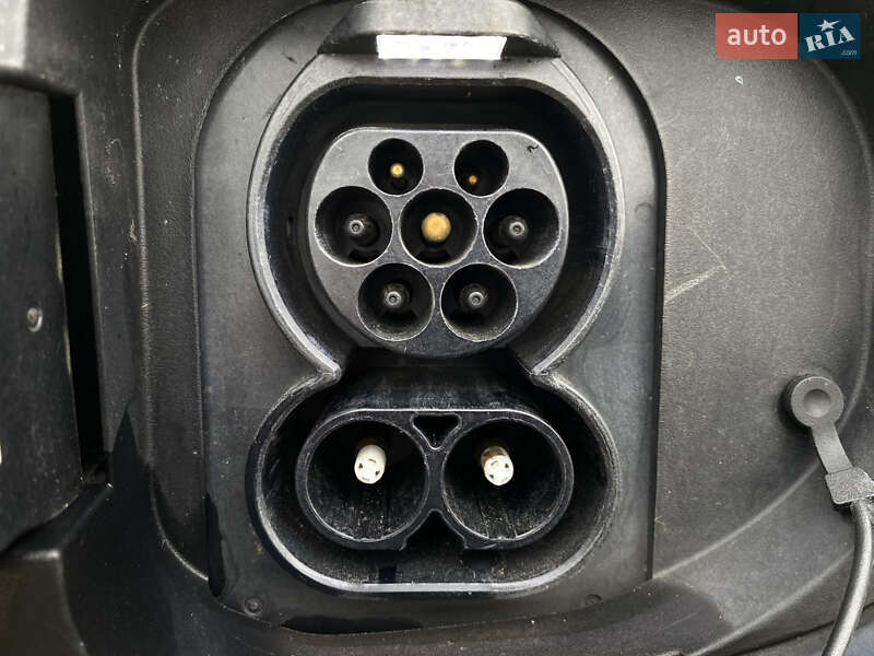 Позашляховик / Кросовер Kia Niro 2020 в Львові