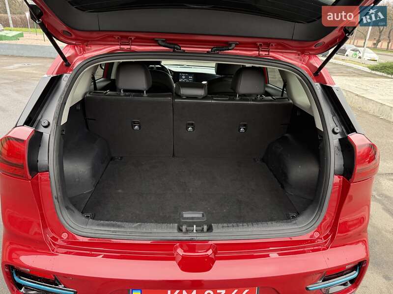 Внедорожник / Кроссовер Kia Niro 2022 в Одессе фото 18 Внедорожник / Кроссовер Kia Niro 2022 в Одессе