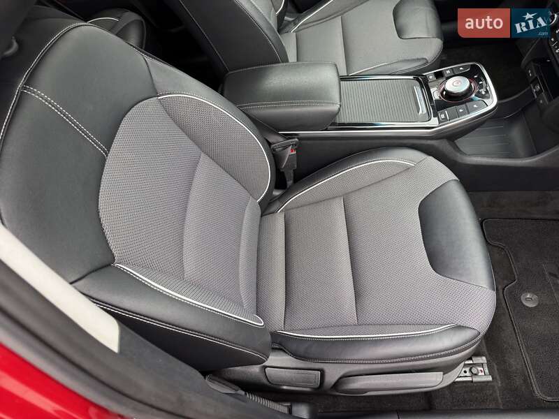 Внедорожник / Кроссовер Kia Niro 2022 в Одессе фото 23 Внедорожник / Кроссовер Kia Niro 2022 в Одессе