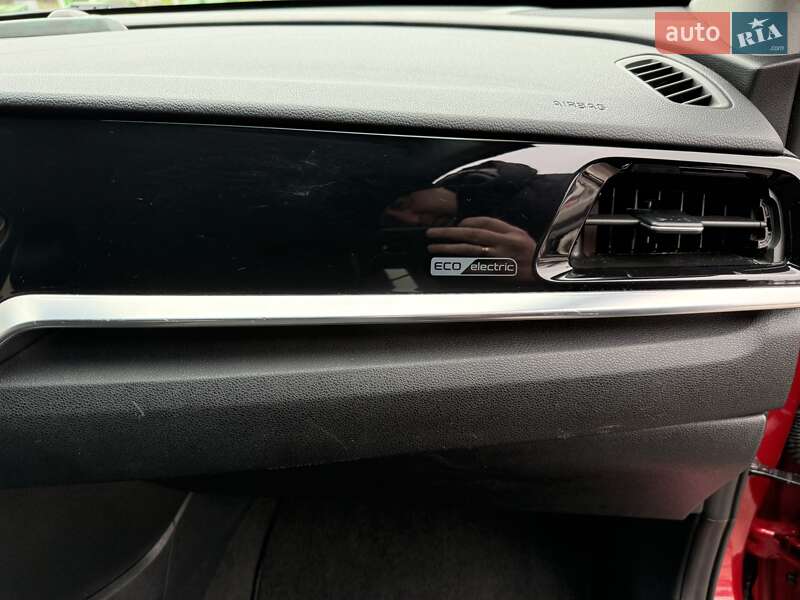 Внедорожник / Кроссовер Kia Niro 2022 в Одессе фото 26 Внедорожник / Кроссовер Kia Niro 2022 в Одессе