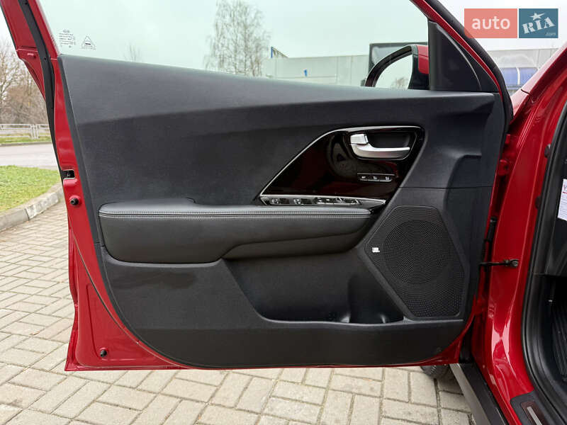 Позашляховик / Кросовер Kia Niro 2020 в Тернополі