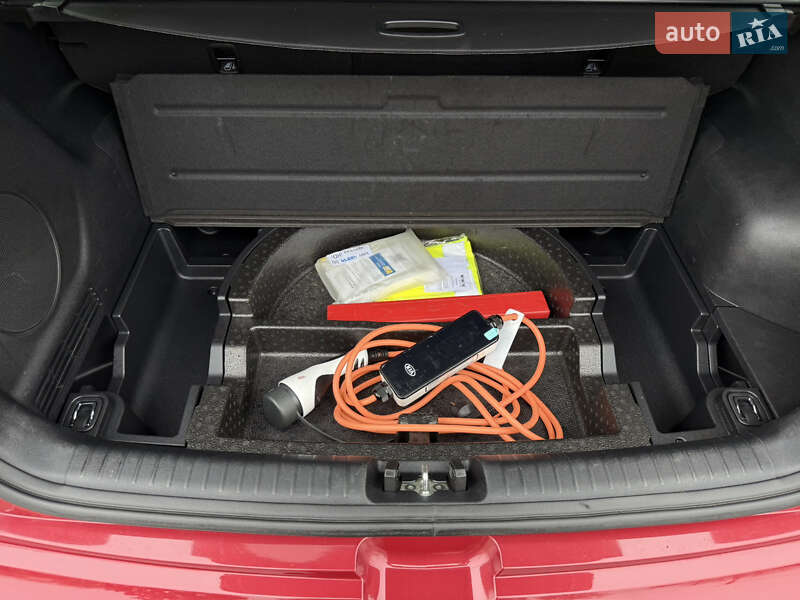 Позашляховик / Кросовер Kia Niro 2020 в Тернополі