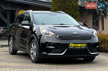 Внедорожник / Кроссовер Kia Niro 2017 в Львове