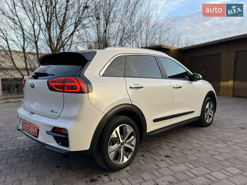 Внедорожник / Кроссовер Kia Niro 2020 в Тернополе