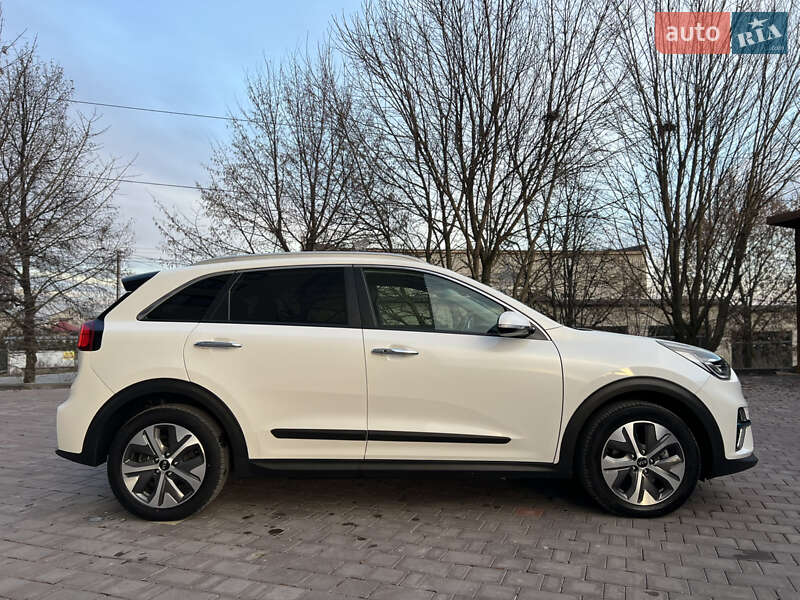 Внедорожник / Кроссовер Kia Niro 2020 в Тернополе