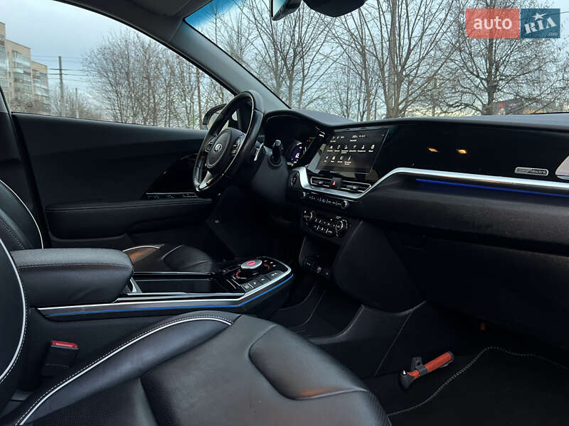 Внедорожник / Кроссовер Kia Niro 2020 в Тернополе