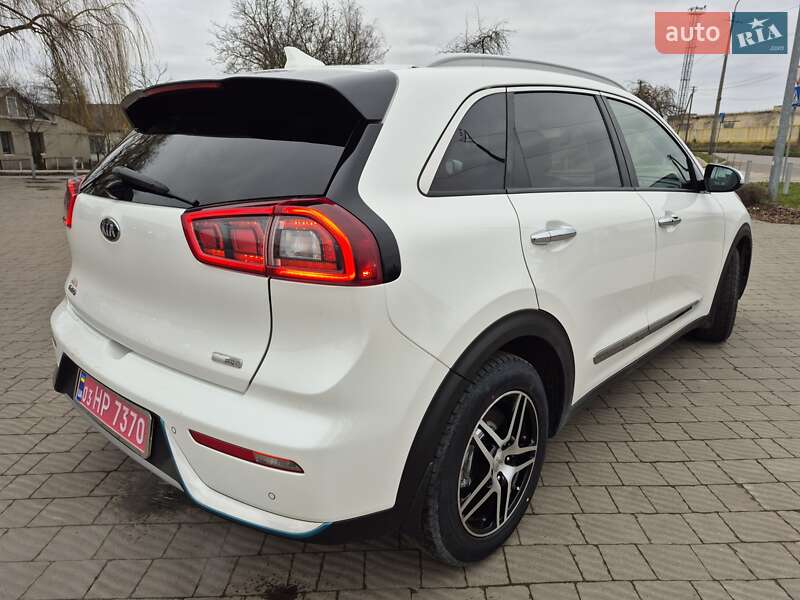 Внедорожник / Кроссовер Kia Niro 2019 в Владимире фото 29 Внедорожник / Кроссовер Kia Niro 2019 в Владимире