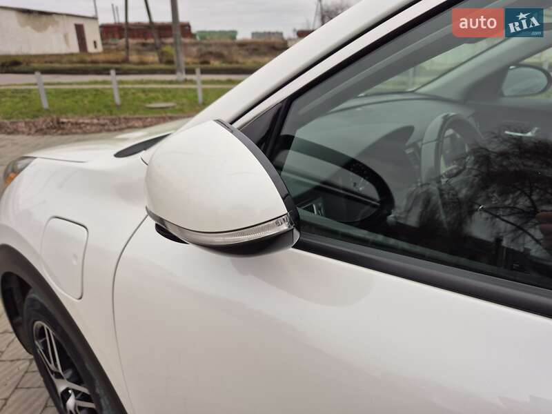 Внедорожник / Кроссовер Kia Niro 2019 в Владимире фото 65 Внедорожник / Кроссовер Kia Niro 2019 в Владимире