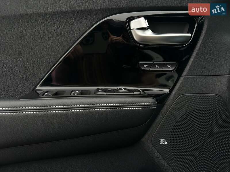 Позашляховик / Кросовер Kia Niro 2022 в Львові