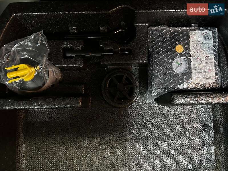 Позашляховик / Кросовер Kia Niro 2022 в Львові