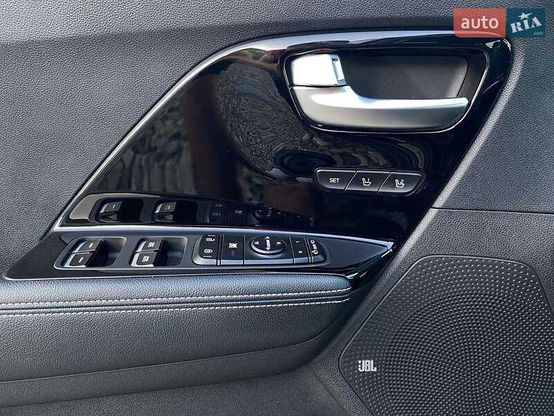 Внедорожник / Кроссовер Kia Niro 2020 в Львове