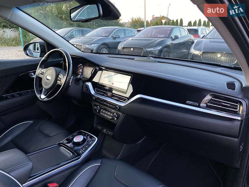 Внедорожник / Кроссовер Kia Niro 2020 в Львове