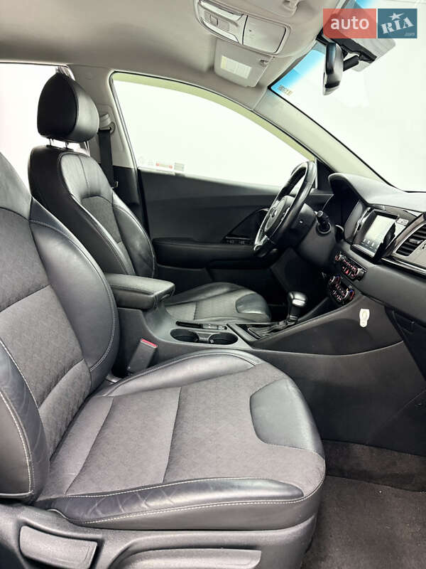 Позашляховик / Кросовер Kia Niro 2018 в Одесі