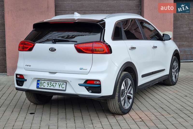 Внедорожник / Кроссовер Kia Niro 2020 в Львове