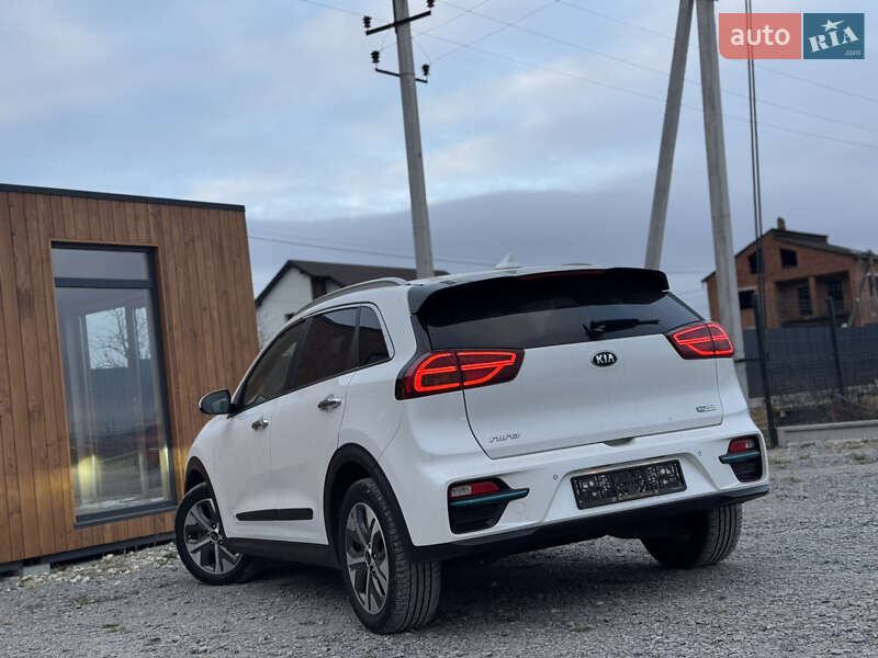 Внедорожник / Кроссовер Kia Niro 2020 в Дрогобыче
