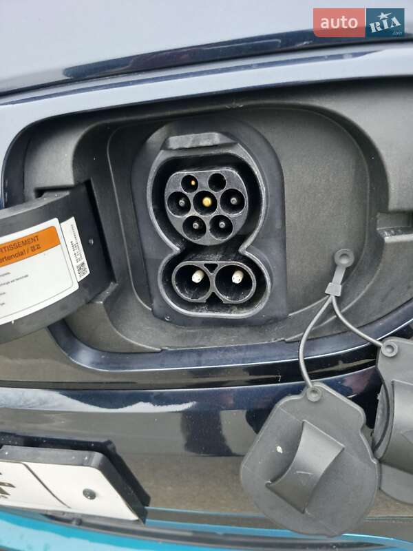 Внедорожник / Кроссовер Kia Niro 2020 в Ирпене