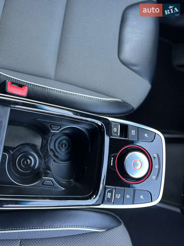 Внедорожник / Кроссовер Kia Niro 2020 в Виннице