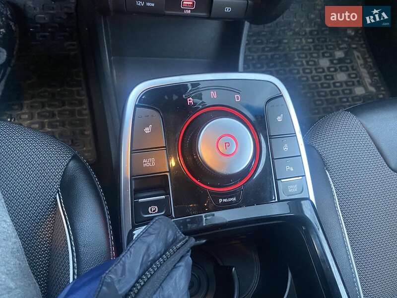 Внедорожник / Кроссовер Kia Niro 2020 в Киеве фото 8 Внедорожник / Кроссовер Kia Niro 2020 в Киеве