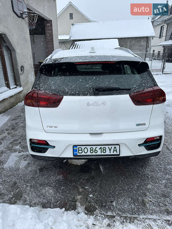 Внедорожник / Кроссовер Kia Niro 2022 в Тернополе