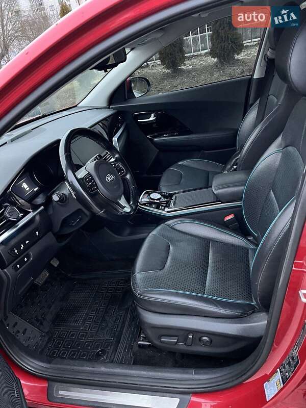 Внедорожник / Кроссовер Kia Niro 2020 в Дрогобыче фото 30 Внедорожник / Кроссовер Kia Niro 2020 в Дрогобыче