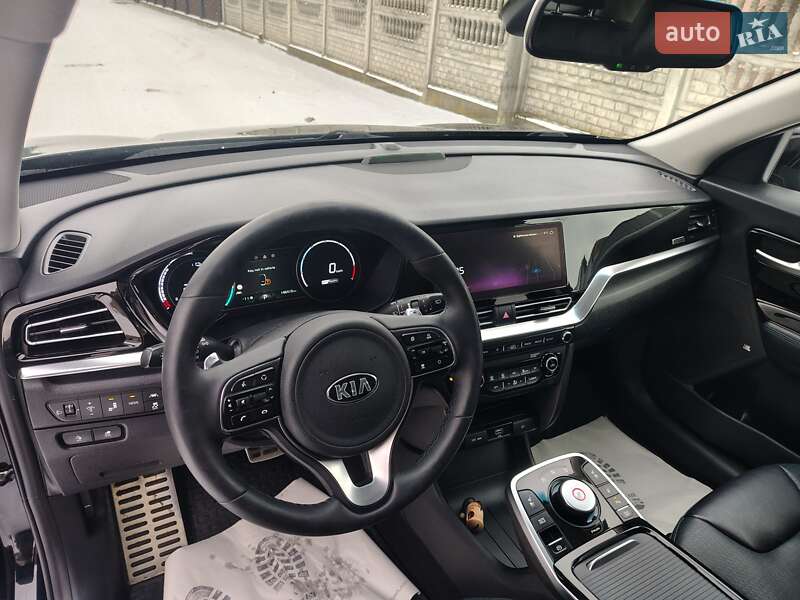 Внедорожник / Кроссовер Kia Niro 2020 в Дубно