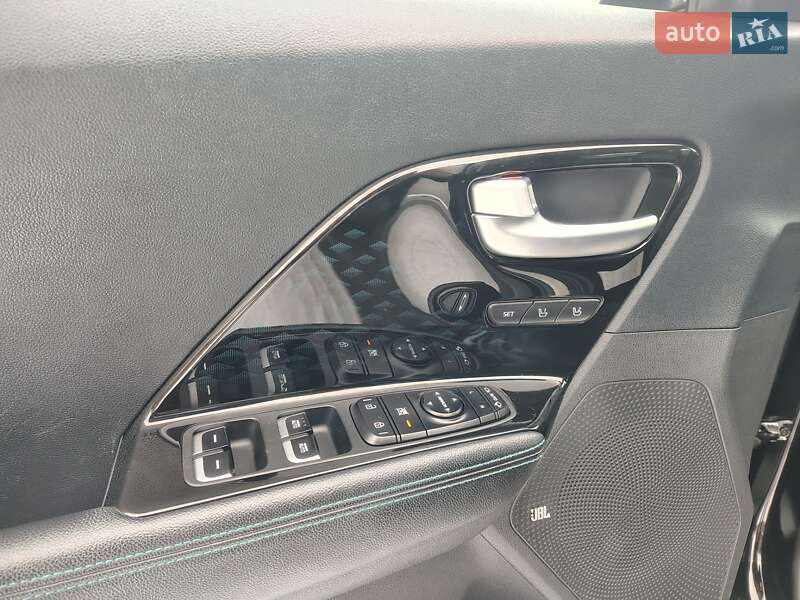 Внедорожник / Кроссовер Kia Niro 2020 в Дубно