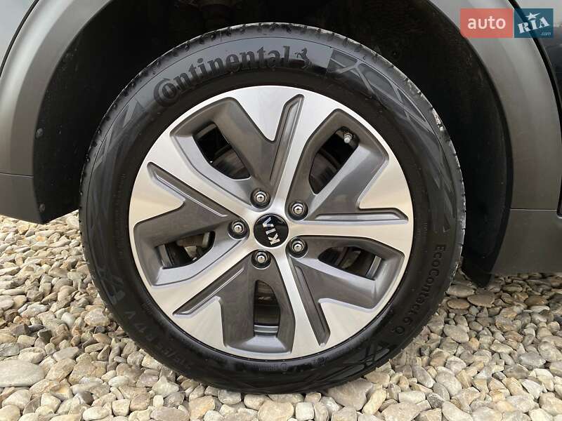 Внедорожник / Кроссовер Kia Niro 2021 в Львове