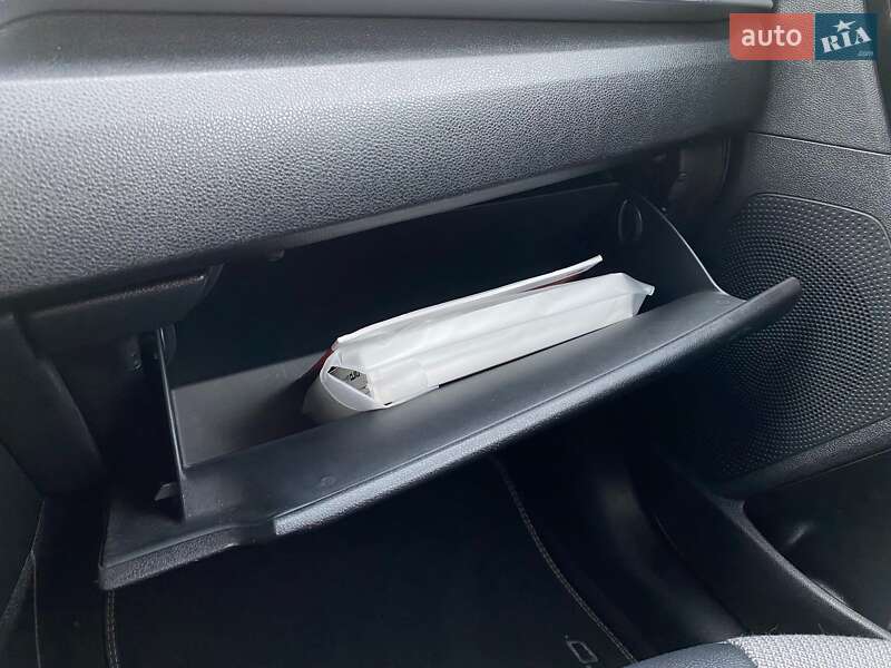 Внедорожник / Кроссовер Kia Niro 2021 в Львове