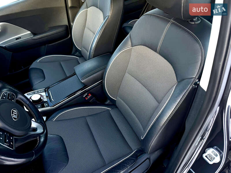 Позашляховик / Кросовер Kia Niro 2019 в Калуші