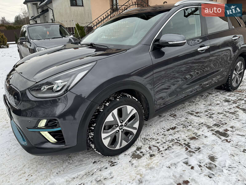 Позашляховик / Кросовер Kia Niro 2020 в Яворові фото 5 Позашляховик / Кросовер Kia Niro 2020 в Яворові