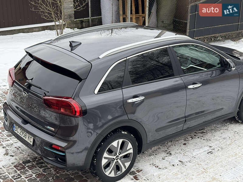 Позашляховик / Кросовер Kia Niro 2020 в Яворові фото 33 Позашляховик / Кросовер Kia Niro 2020 в Яворові