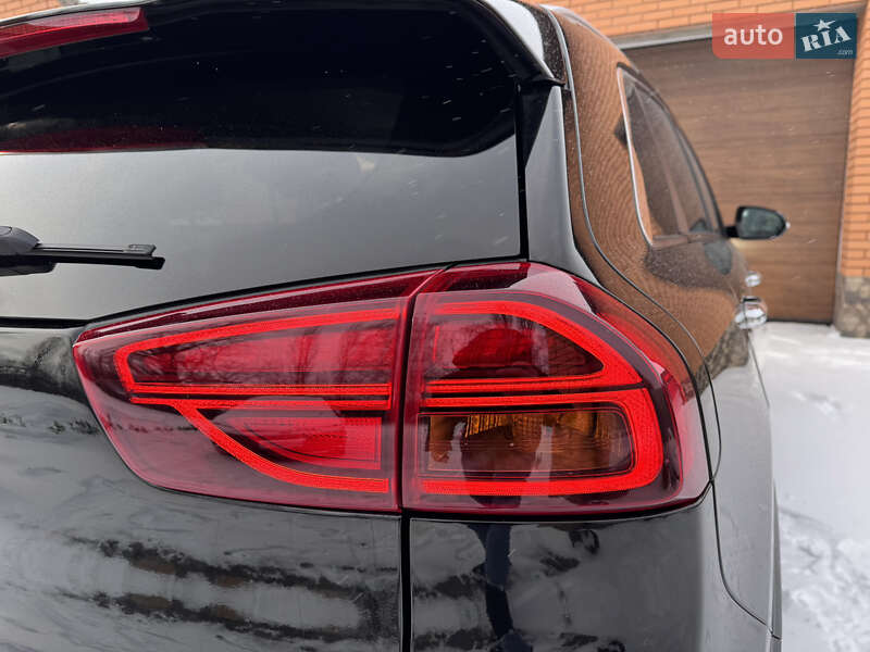 Внедорожник / Кроссовер Kia Niro 2020 в Казатине