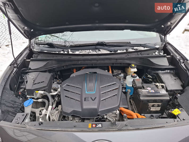 Внедорожник / Кроссовер Kia Niro 2020 в Львове