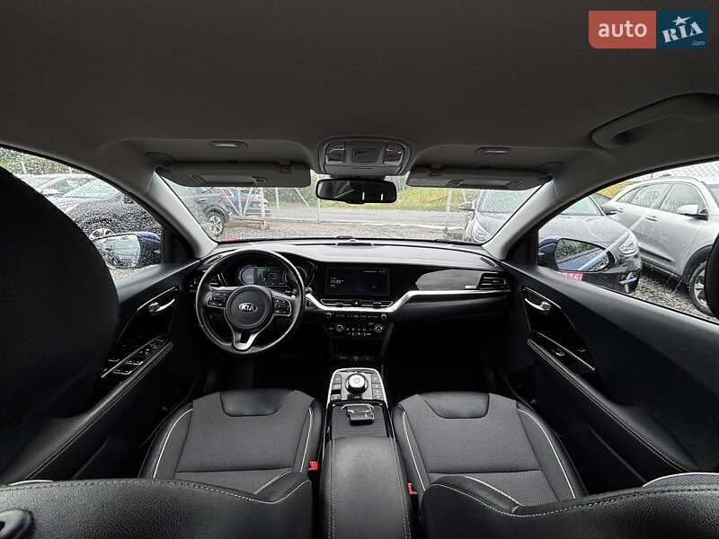Позашляховик / Кросовер Kia Niro 2020 в Львові