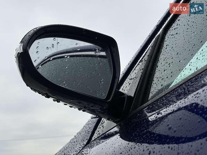 Позашляховик / Кросовер Kia Niro 2020 в Львові