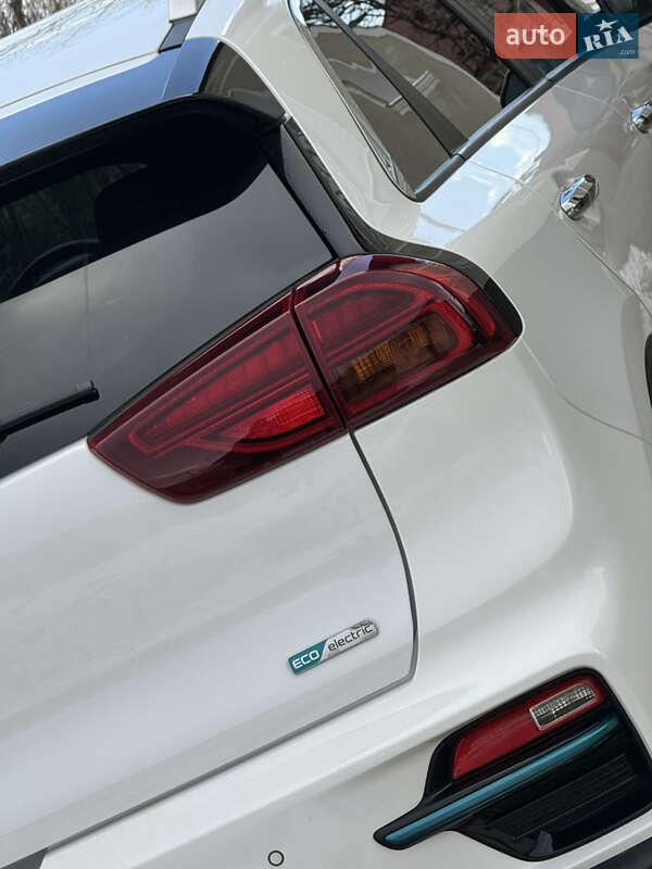 Позашляховик / Кросовер Kia Niro 2020 в Дрогобичі