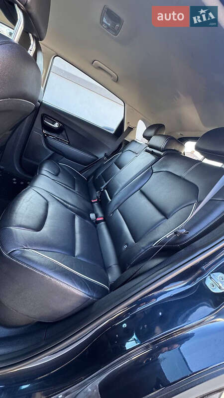 Внедорожник / Кроссовер Kia Niro 2020 в Дрогобыче