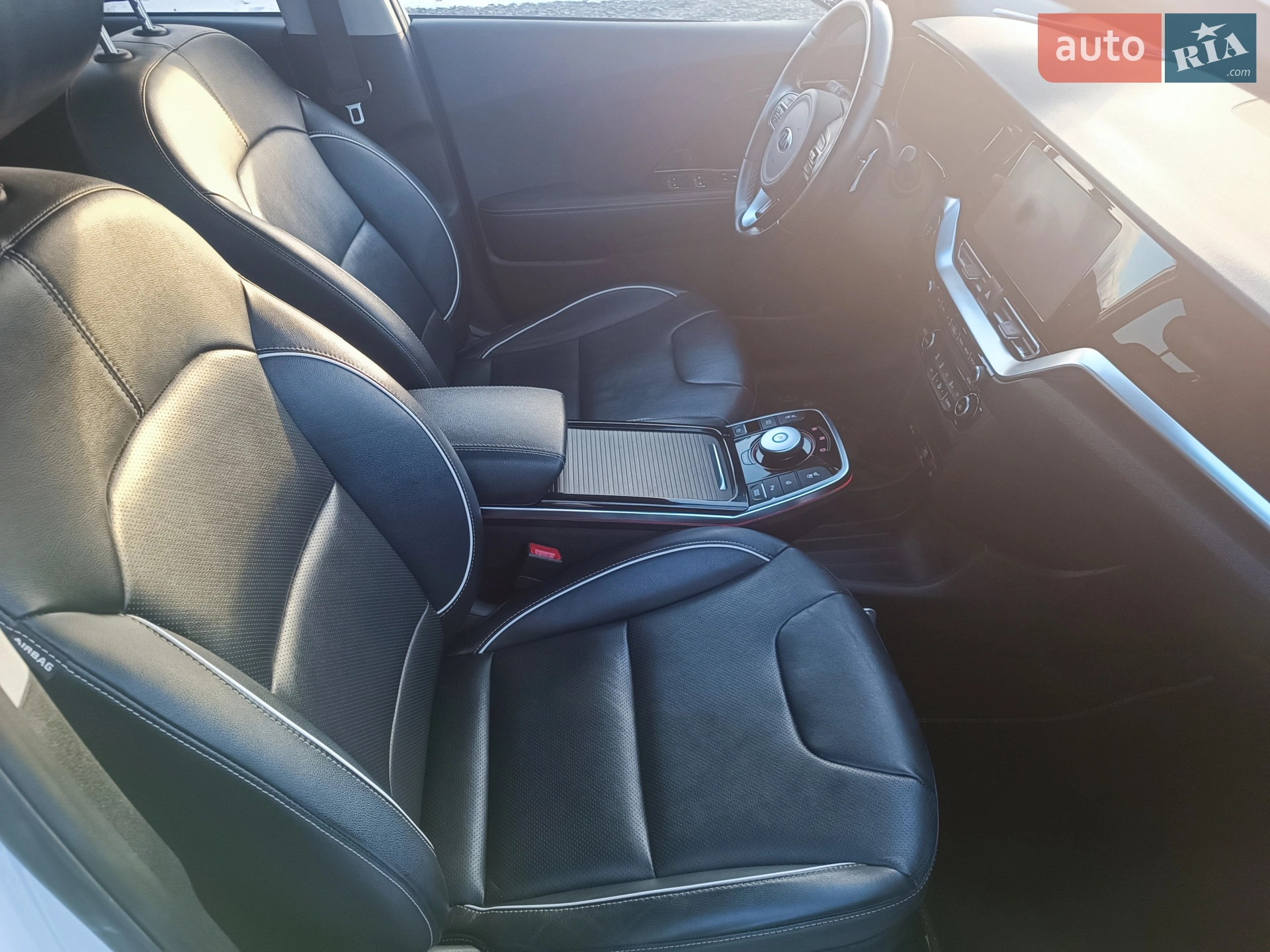 2020 Kia Niro - мініатюра 43