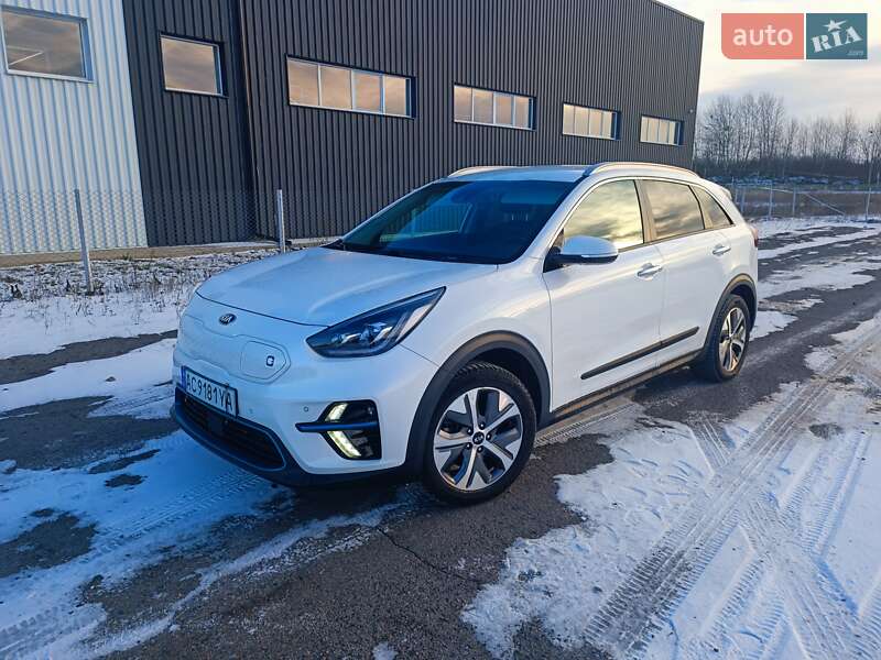 Внедорожник / Кроссовер Kia Niro 2020 в Луцке