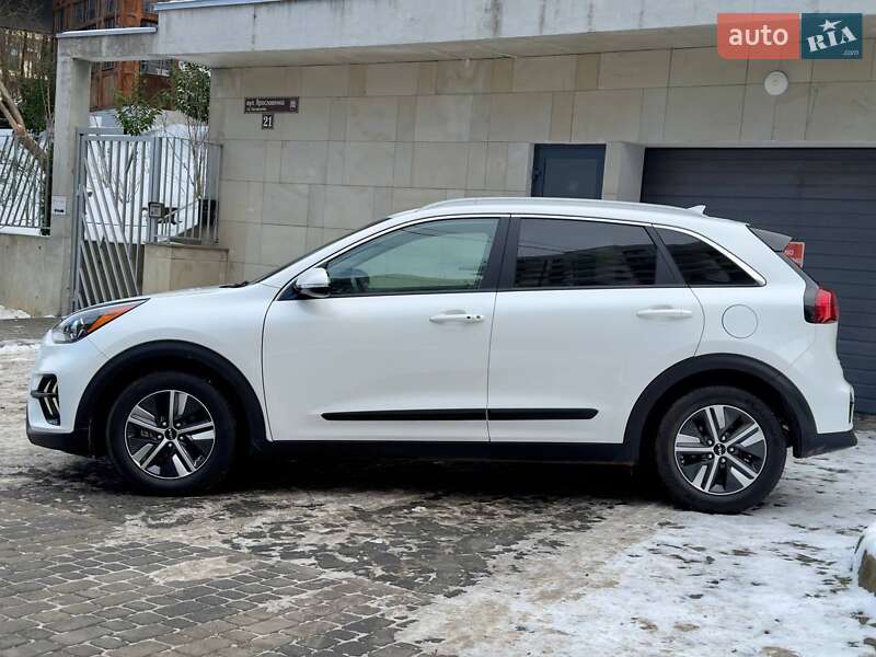 Позашляховик / Кросовер Kia Niro 2021 в Львові фото 4 Позашляховик / Кросовер Kia Niro 2021 в Львові