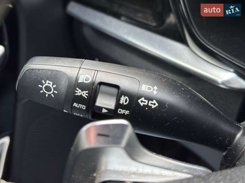 Позашляховик / Кросовер Kia Niro 2021 в Львові фото 26 Позашляховик / Кросовер Kia Niro 2021 в Львові