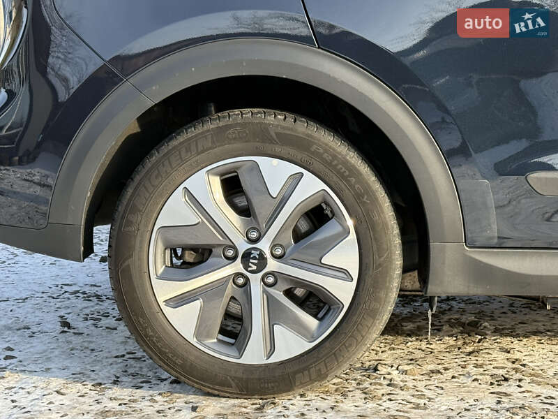 Внедорожник / Кроссовер Kia Niro 2021 в Луцке