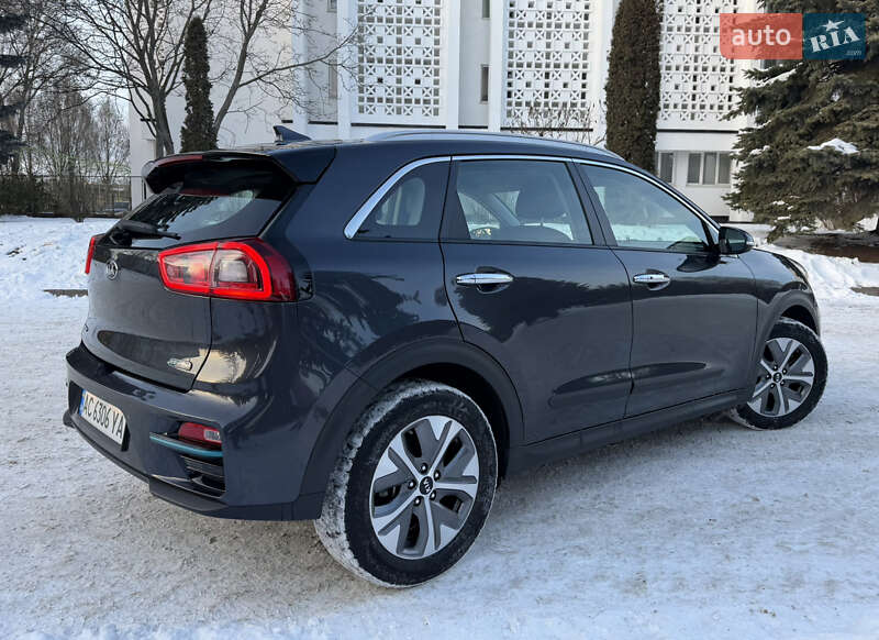 Позашляховик / Кросовер Kia Niro 2019 в Тернополі фото 47 Позашляховик / Кросовер Kia Niro 2019 в Тернополі