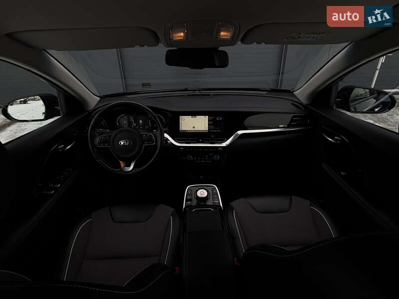 Позашляховик / Кросовер Kia Niro 2020 в Дубні фото 15 Позашляховик / Кросовер Kia Niro 2020 в Дубні