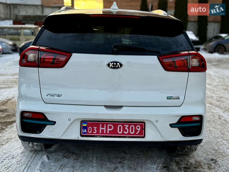 Внедорожник / Кроссовер Kia Niro 2019 в Ровно фото 8 Внедорожник / Кроссовер Kia Niro 2019 в Ровно