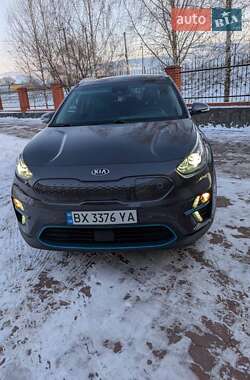 Внедорожник / Кроссовер Kia Niro 2020 в Староконстантинове